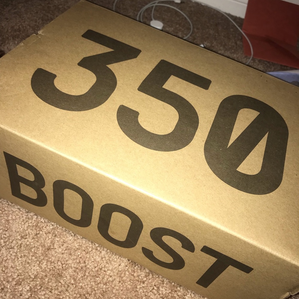 YEEZY 350 V2 BLACK REFLECTIVE - Picture 6 of 6